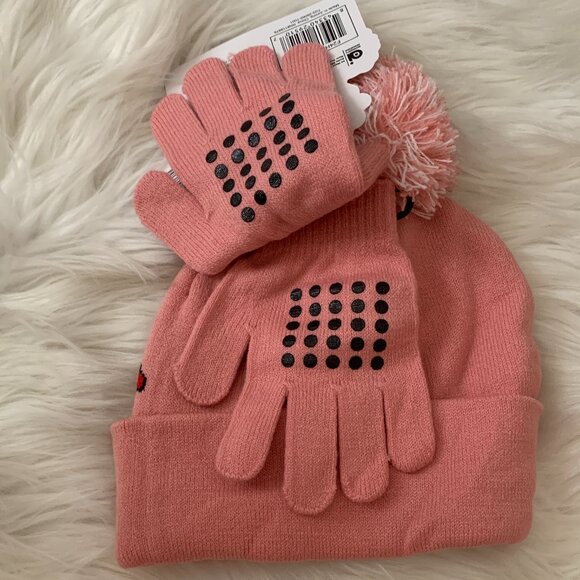 HELLO KITTY & FRIENDS My Melody Hello Kitty Knit Beanie with Matching Gloves - Picture 4 of 5